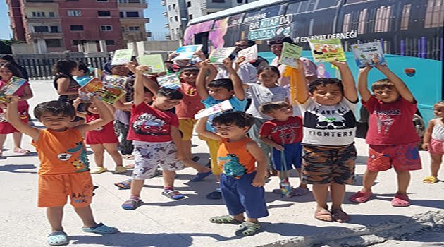 300 binden fazla kitap