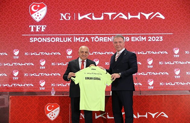 Türk Futbol Tarihinde Bir İlk