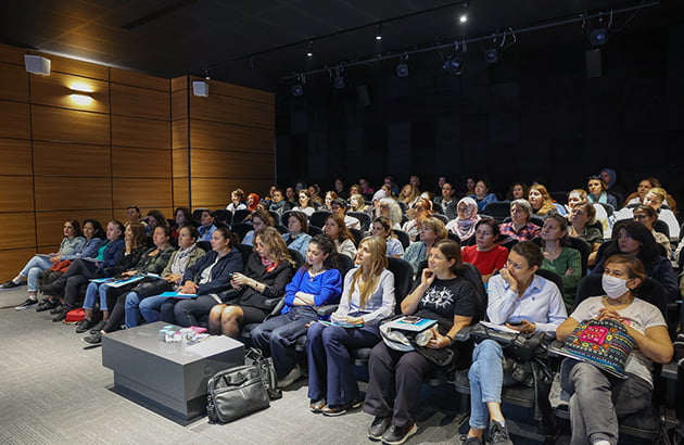 Kadın Dijital Girişimcilik Eğitimleri...