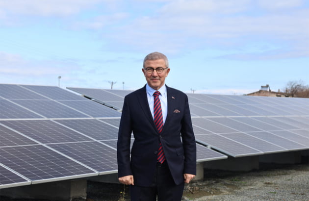 Güneş Enerjisi Santrali düzenlenen  törenle açıldı. 