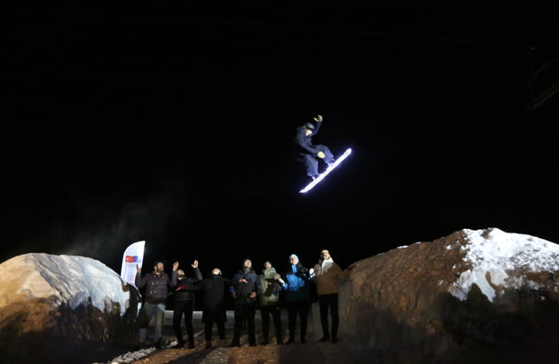 Gölde Kızak, Kaz Yemeği Şovu, Âşık Atışması, Konserler, Gece Kayağı ve Gösterisi...