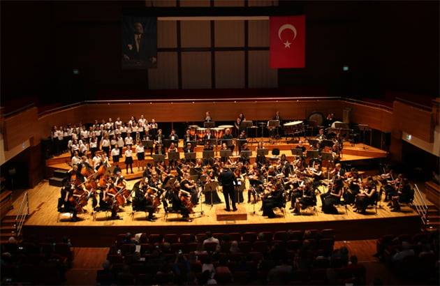 Dostluk Anlaşması kutlandı...