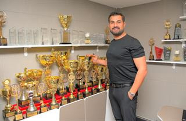 Para Döner Dolaşır...