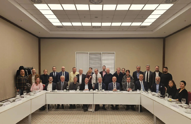 Turcomone, 15 yaşında...